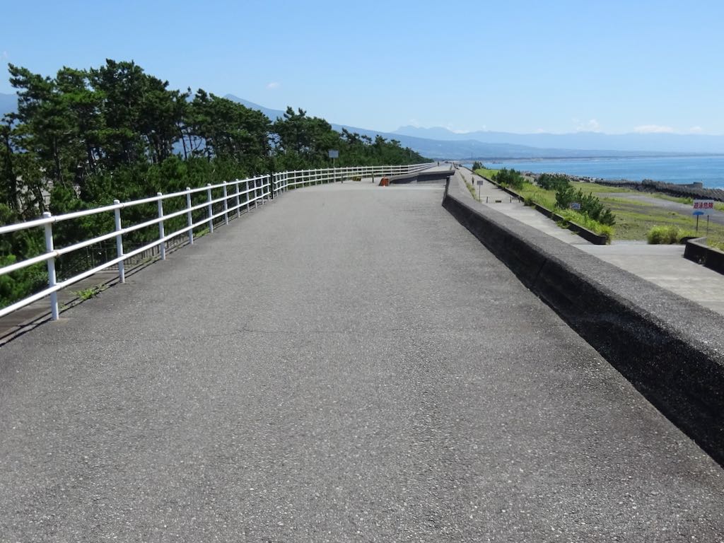 No.77の先2km地点