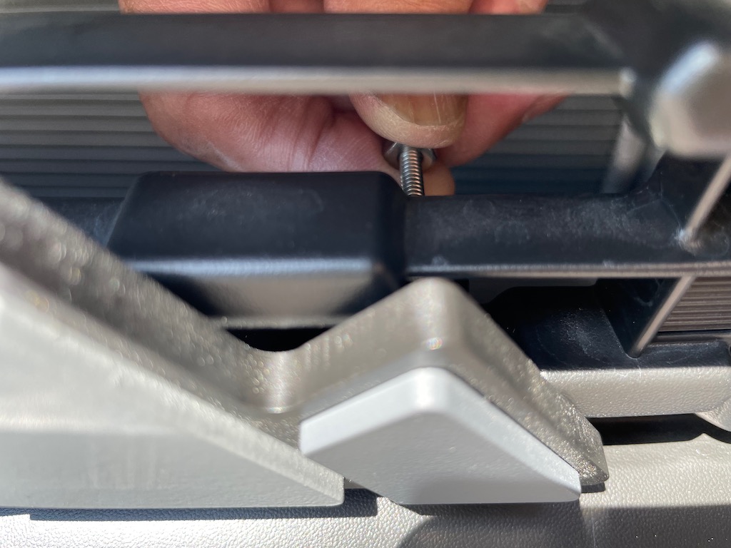 外から見えるので、難しくない