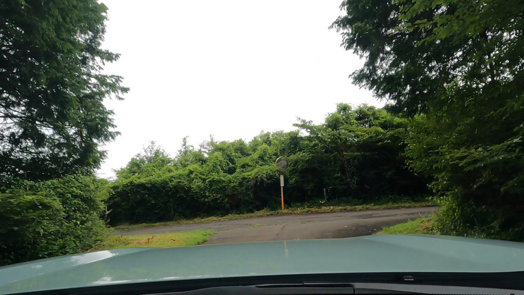 林道双ツ山線に行き当たり左折